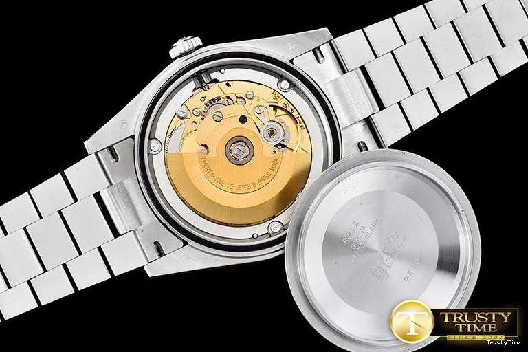 0225 Durable RDD0215B – DayDate 36mm 684